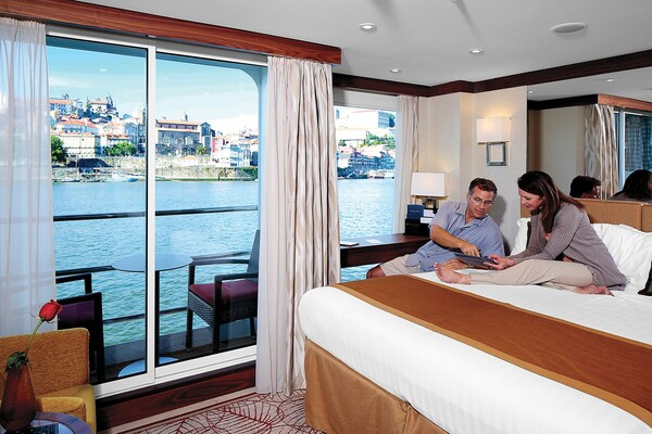 AmaWaterways AmaDouro Accommodation A 1.jpg